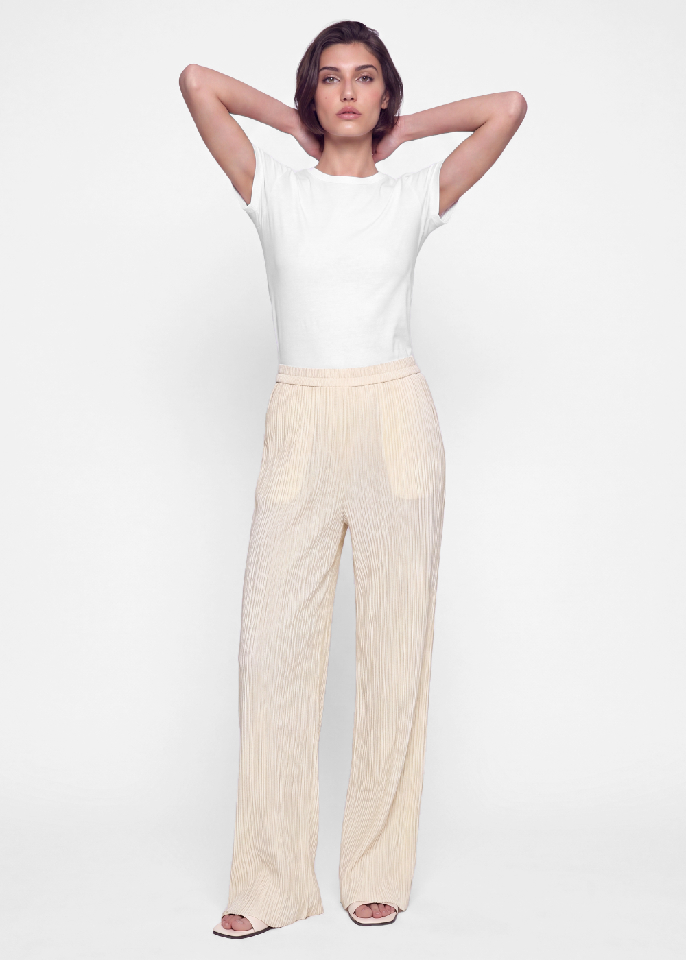 Pleated Crinkle Trouser - Cream