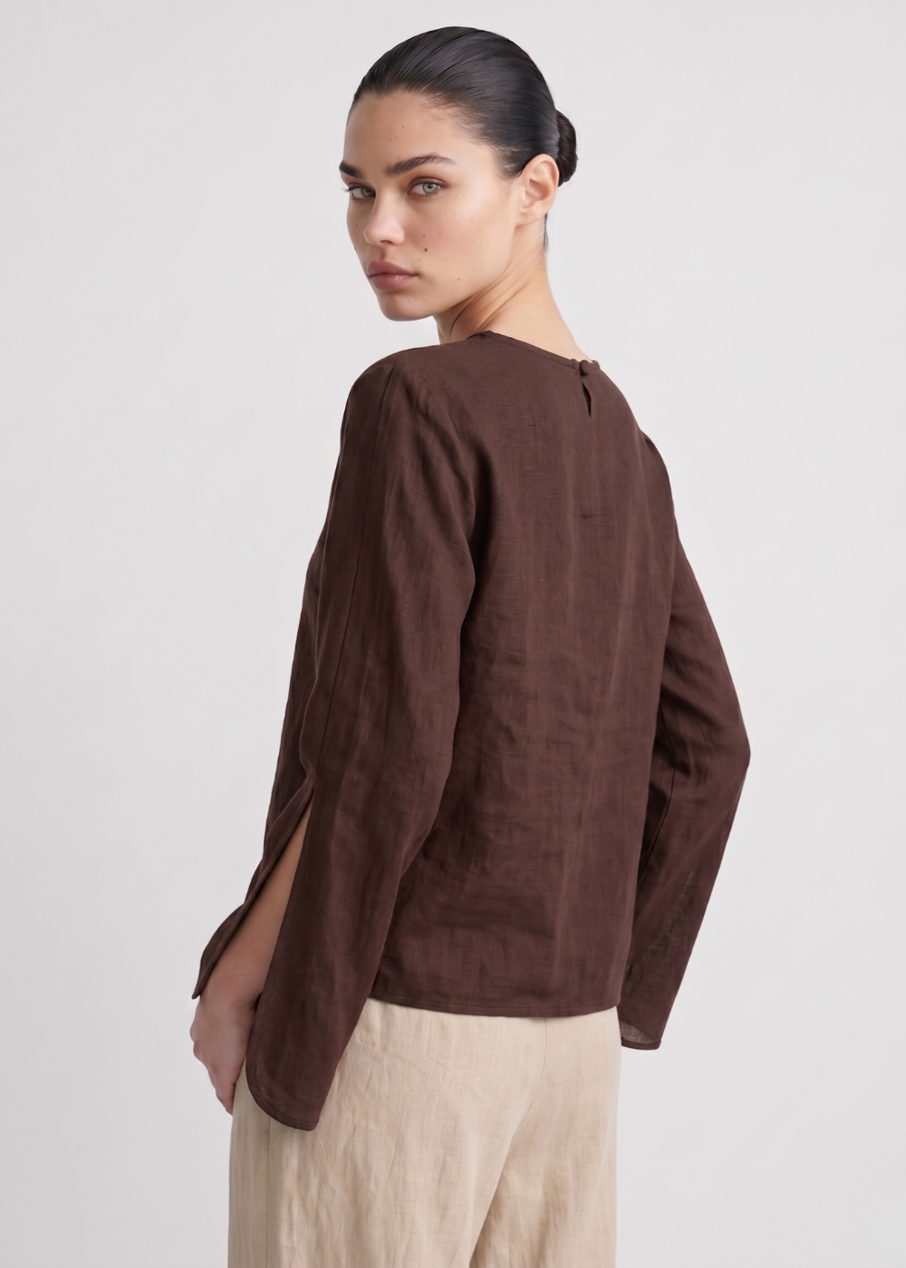 Chocolate - Linen Slit Sleeve